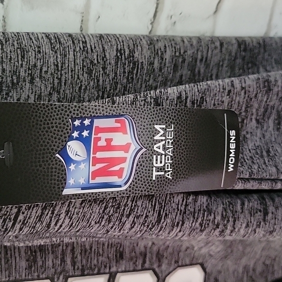 Las Vegas Raiders, NFL Team Apparel, Women's Full-Zip Jacket, Size Small. - Picture 5 of 10